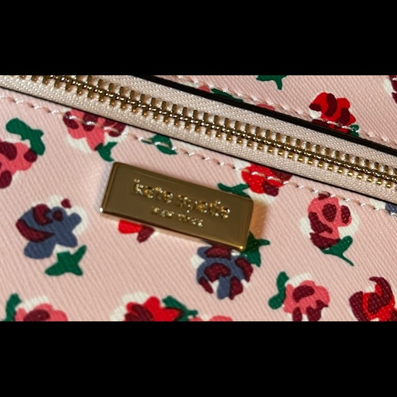 KATE SPADE-NWT Pink Leather Floral Wristlet - Picture 6 of 13